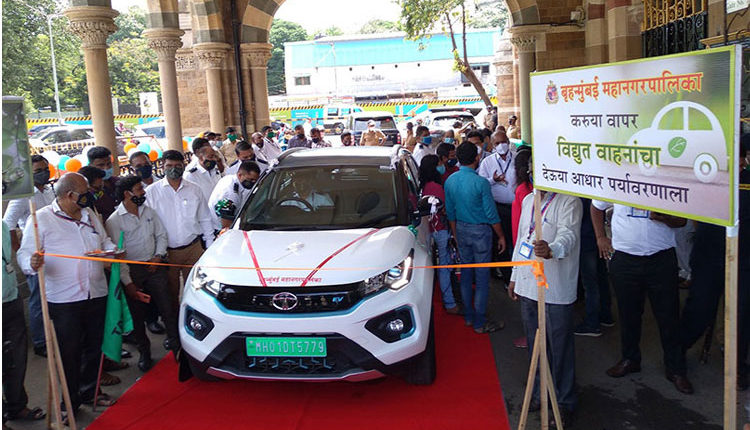 Tata Motors delivers Nexon EV to the Municipal Corporation of Greater Mumbai (MCGM)