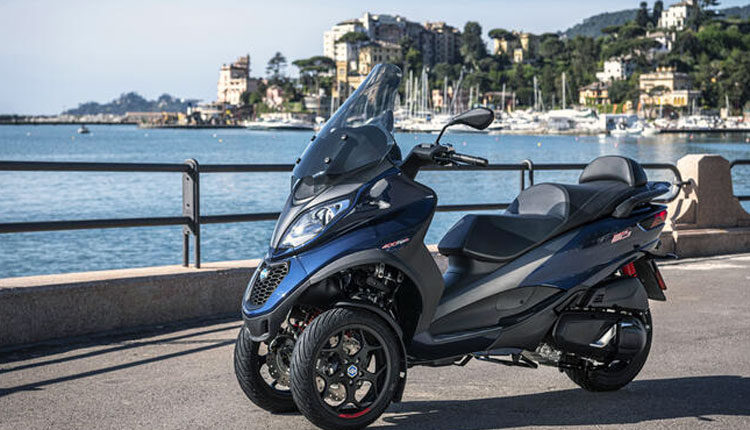 Autoliv and the Piaggio Group join forces to develop a scooter and motorcycle airbag