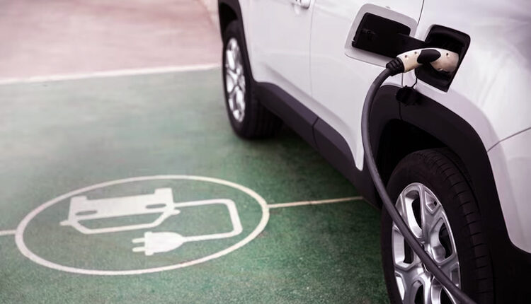 The Surge of Electric Vehicles: Market Dynamics and Competitive Landscape