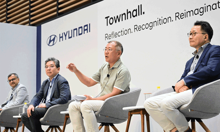 Hyundai Motor Group Executive Chair Euisun Chung Visits India